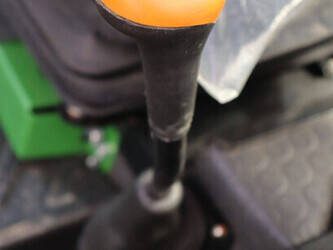 2024-john-deere-5075e-46702550