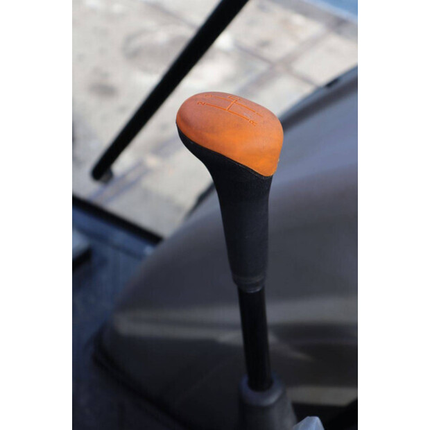 2024 JOHN DEERE 5075E-46702553