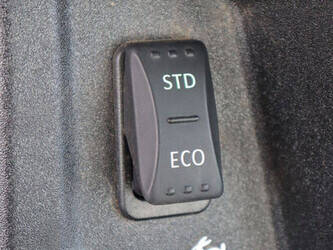 2024-john-deere-5075e-46702560