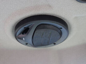 2024-john-deere-5075e-46702567