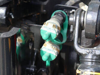 new-holland-tt75-46702592