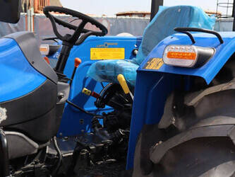 new-holland-tt75-46702596