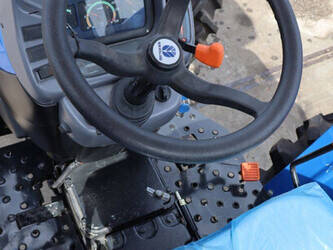 new-holland-tt75-46702598