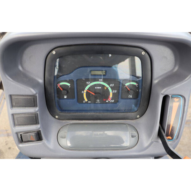 New Holland TT75-46702608