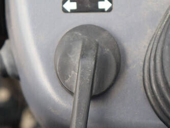 new-holland-tt75-46702613