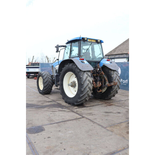 2004 New Holland TM175-46702618