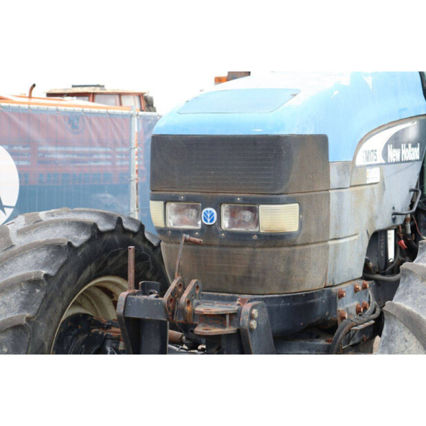 2004 New Holland TM175-46702625
