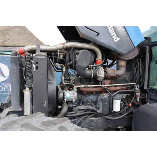 2004 New Holland TM175-46702645