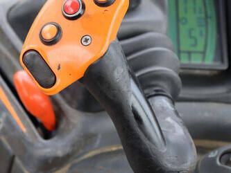 2004-new-holland-tm175-1444205-46702655