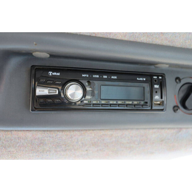 2004 New Holland TM175-46702675