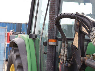 2013-john-deere-6100-46702695