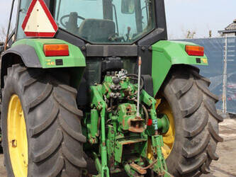 2013-john-deere-6100-46702699