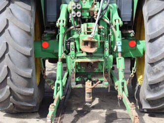 2013-john-deere-6100-46702702