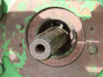 2013-john-deere-6100-46702705