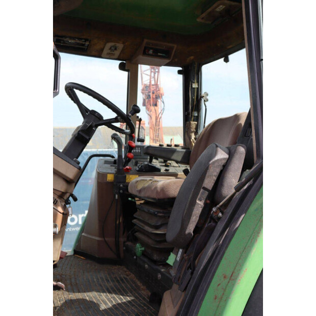 2013 JOHN DEERE 6100-46702708