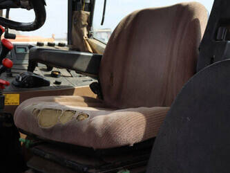 2013-john-deere-6100-46702709