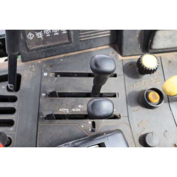 2013 JOHN DEERE 6100-46702716