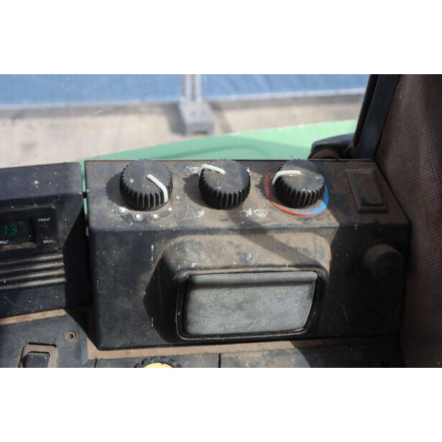 2013 JOHN DEERE 6100-46702721