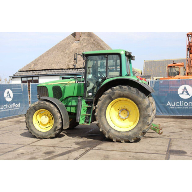 2003 جون دير 6920S-46702733