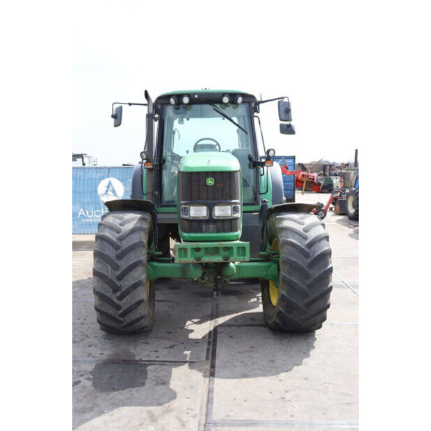 2003 جون دير 6920S-46702738