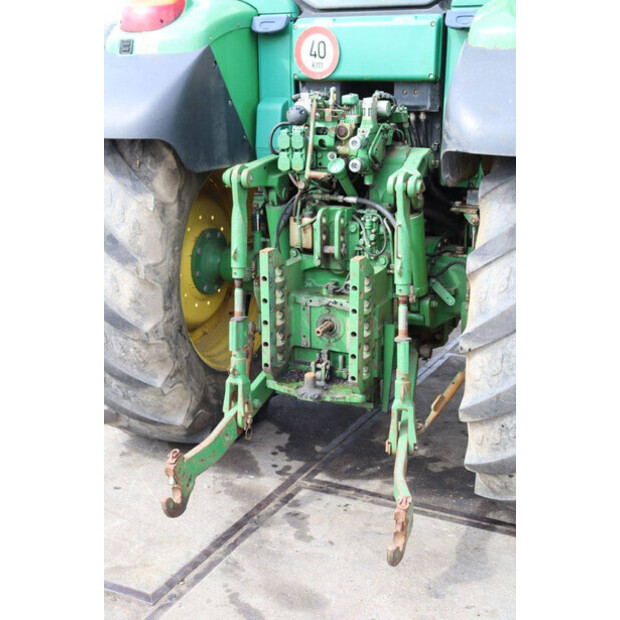 2003 جون دير 6920S-46702753