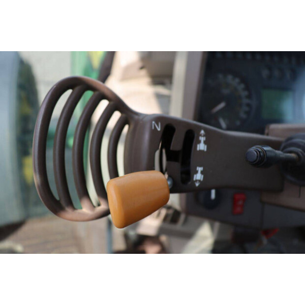 2003 جون دير 6920S-46702779