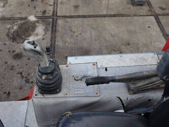 2001-weidemann-4004-46702854