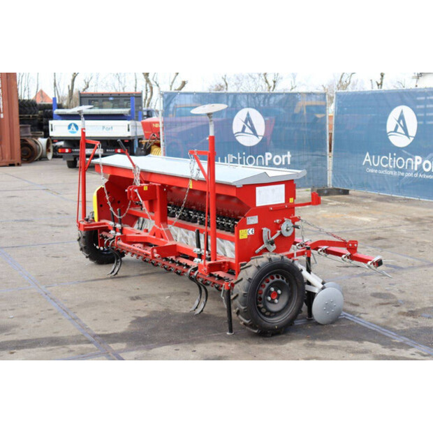 2021 إي بي S 107-46702885