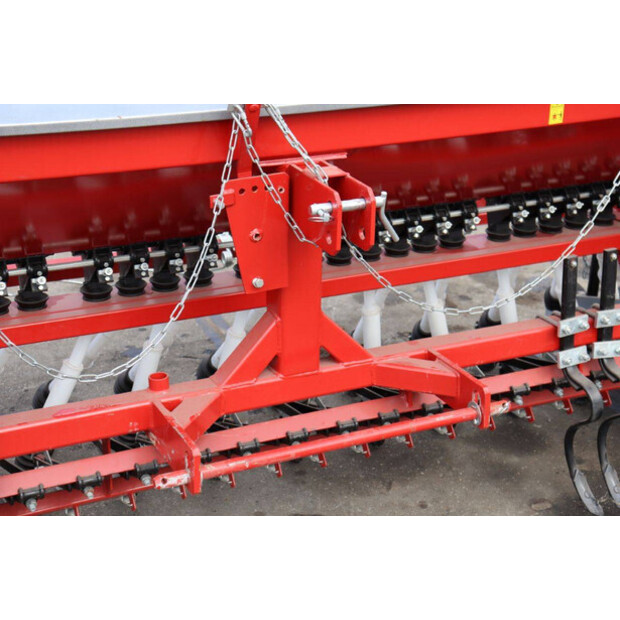 2021 إي بي S 107-46702891