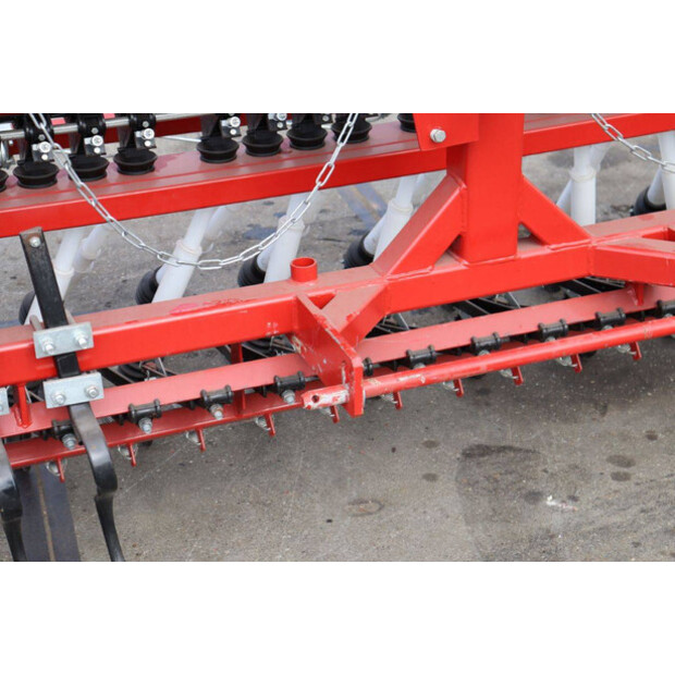 2021 إي بي S 107-46702893