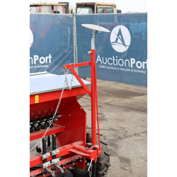 2021 إي بي S 107-46702894