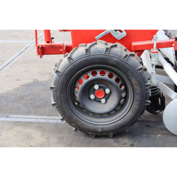 2021 إي بي S 107-46702895