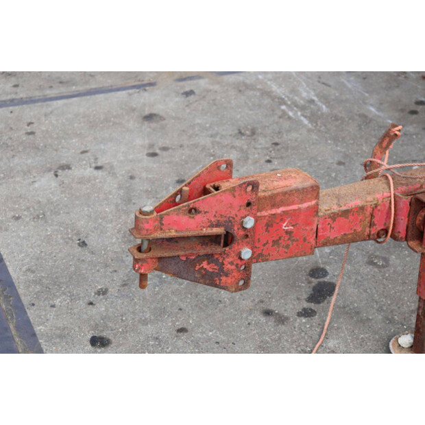 نيو هولاند Super Hayliner 276-46702909