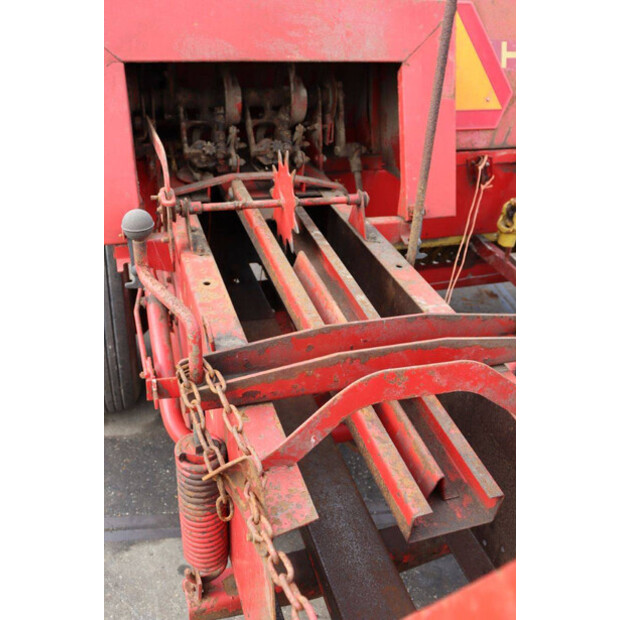 نيو هولاند Super Hayliner 276-46702917