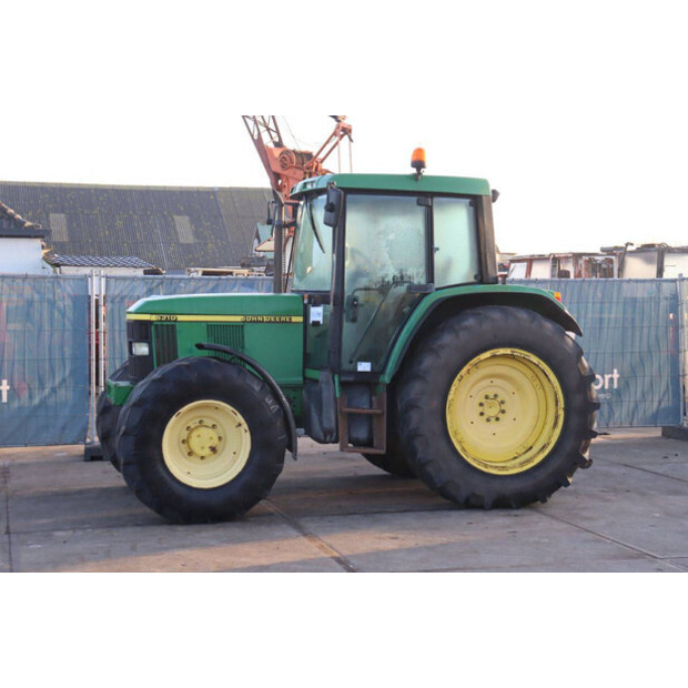 2000 جون دير 6210-46702921