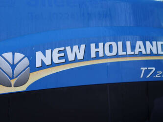 2011-new-holland-t7-210-1444214-46702981