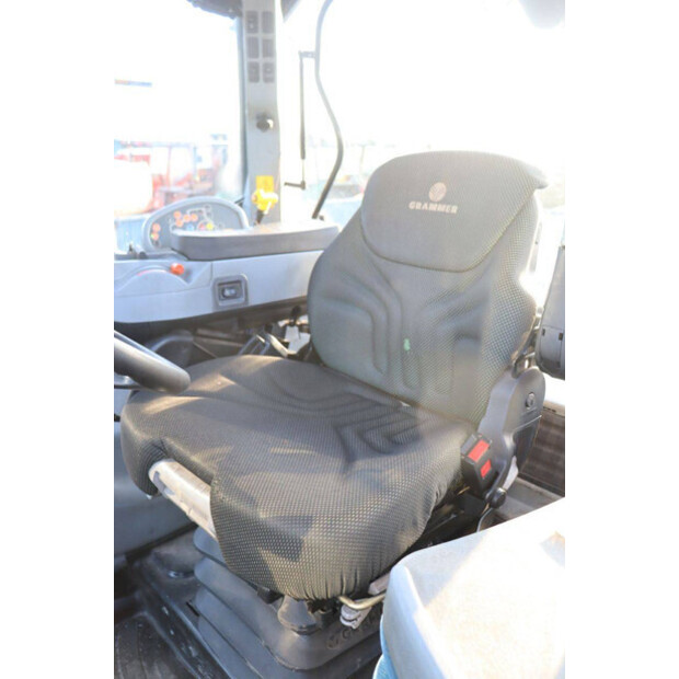2011 New Holland T7.210-46702994