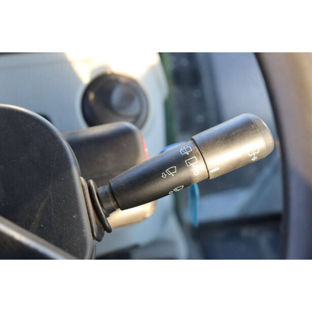 2011 New Holland T7.210-46702999