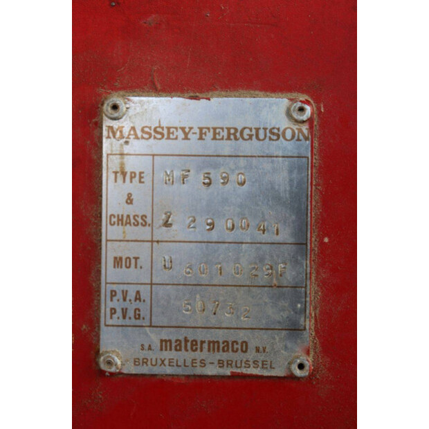 Massey Ferguson MF590-46703041