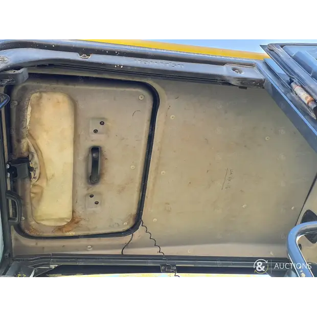 2017 كوماتسو PC400LC-8R-46703253