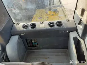 2017-komatsu-pc400lc-8r-1424132-46703271