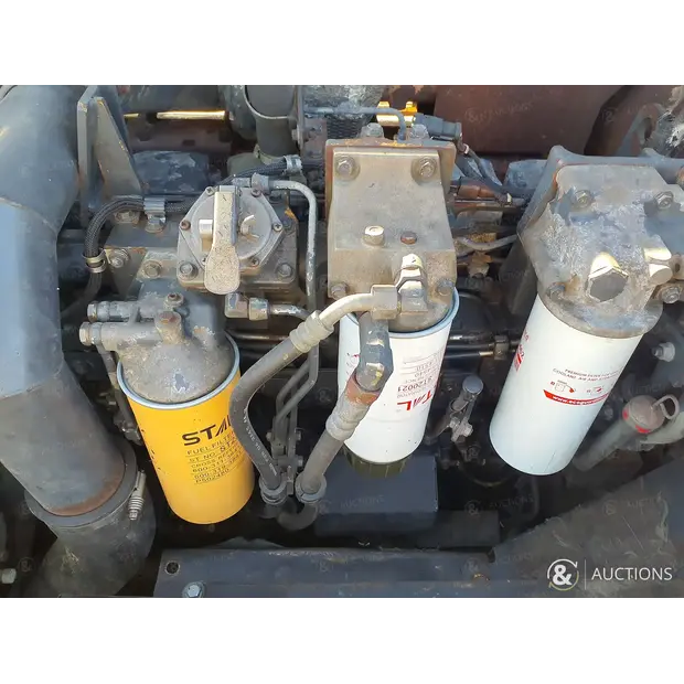 2017 كوماتسو PC400LC-8R-46703343