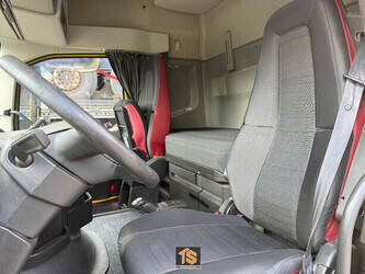 2014-volvo-fh460-1444218-46703560