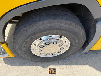 2014-volvo-fh460-1444218-46703562