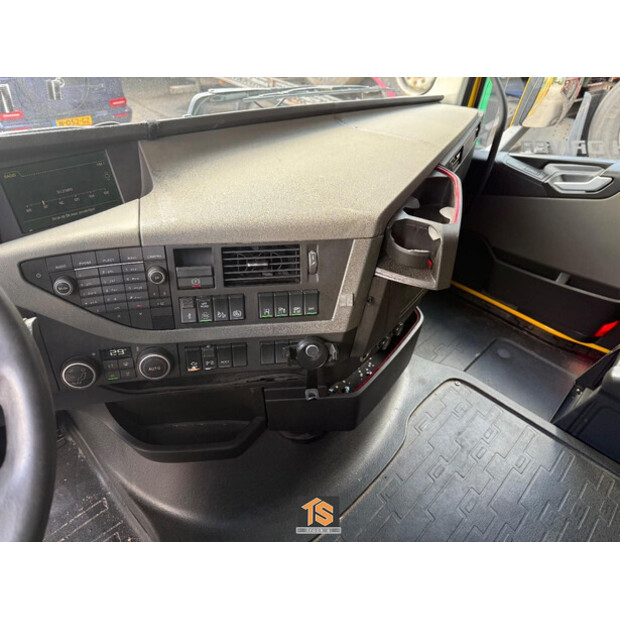 2014 فولفو FH460-46703564