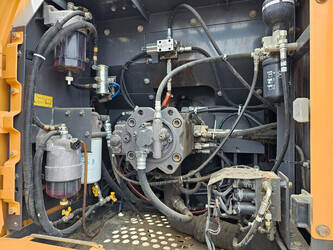 2011-case-cx210b-1444219-46703597