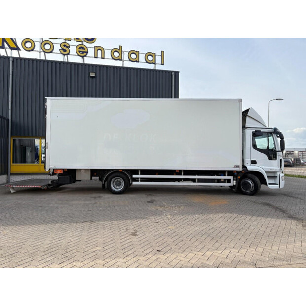 2020 Iveco 120E-46703790