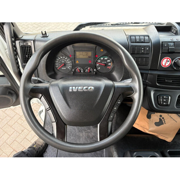 2020 Iveco 120E-46703792