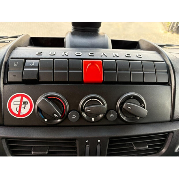 2020 Iveco 120E-46703800