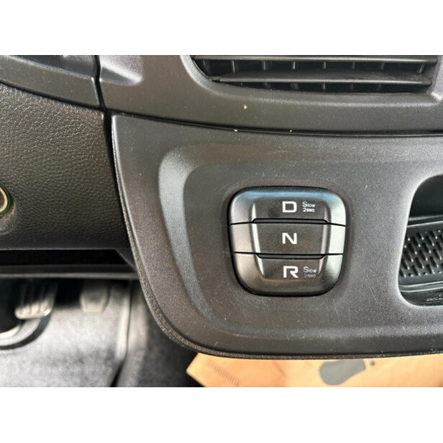 2020 Iveco 120E-46703801